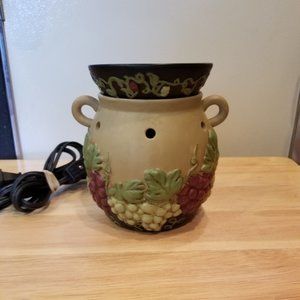 Scentsy Wax Warmer - Grapevine